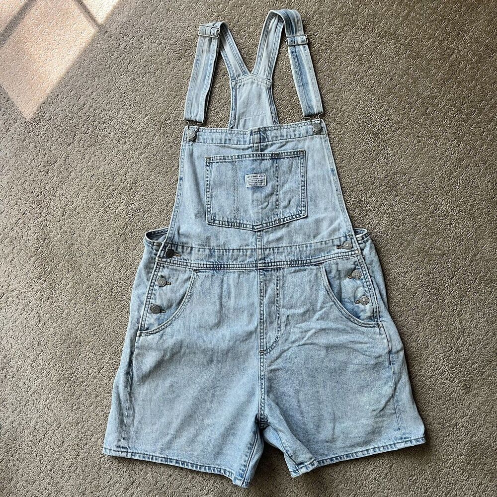 Vintage Denim Levi’s Two Horse Shorts Overalls w/ red tag Y2K Sz M Light Wash